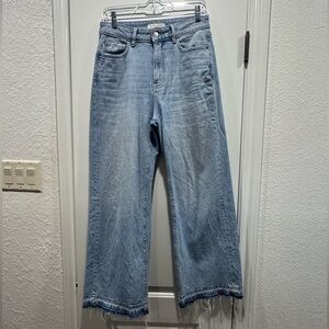 Warp + Weft Women's Light Blue Jeans 4/27